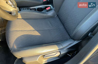 Хэтчбек Opel Corsa-e 2020 в 