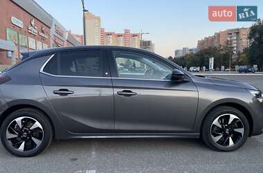 Хэтчбек Opel Corsa-e 2020 в 