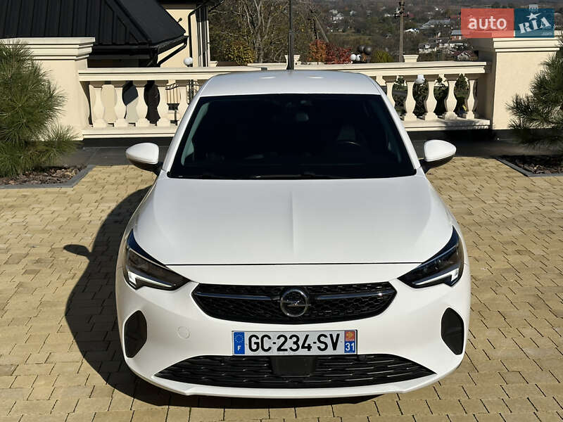Хетчбек Opel Corsa-e 2021 в  фото Хетчбек Opel Corsa-e 2021 в