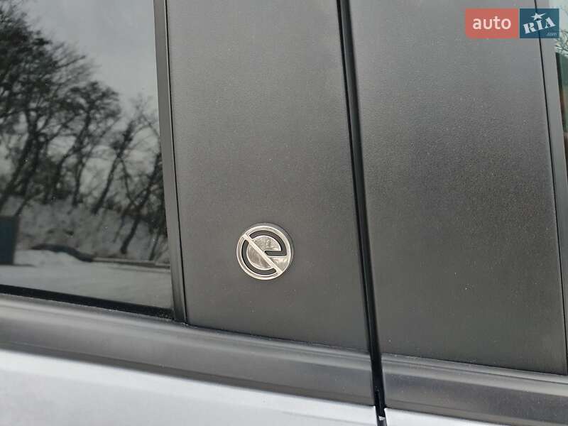 Хэтчбек Opel Corsa-e 2022 в Киеве