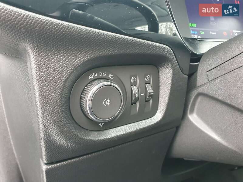 Хэтчбек Opel Corsa-e 2022 в Киеве