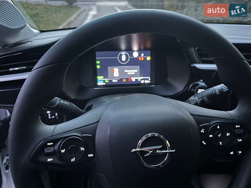 Хэтчбек Opel Corsa-e 2023 в Львове