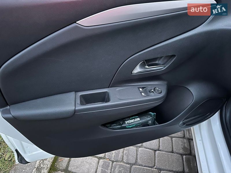 Хэтчбек Opel Corsa-e 2023 в Львове