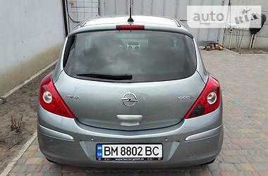 Хэтчбек Opel Corsa 2012 в Сумах