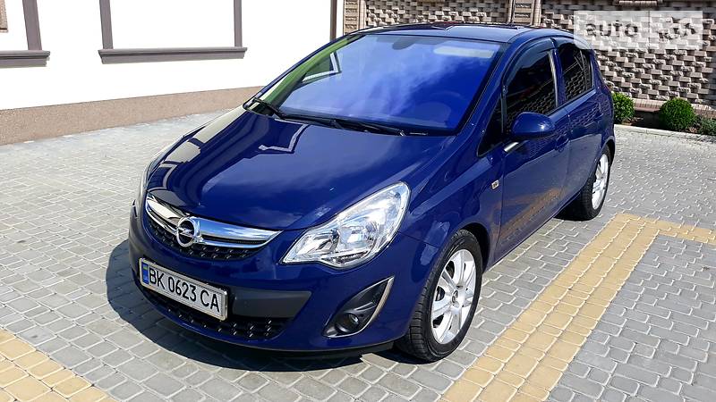 Хэтчбек Opel Corsa 2011 в Виннице