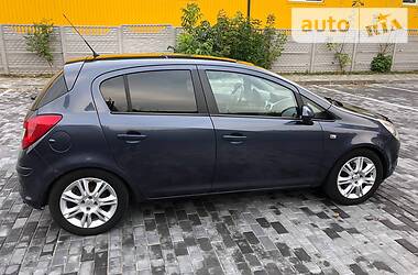 Хэтчбек Opel Corsa 2008 в Луцке