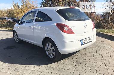 Хэтчбек Opel Corsa 2011 в Бережанах