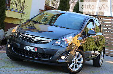 Хэтчбек Opel Corsa 2013 в Трускавце