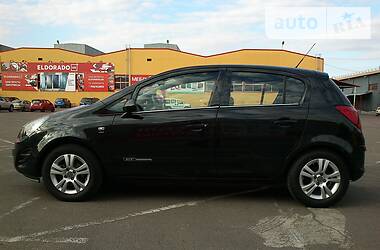 Хэтчбек Opel Corsa 2014 в Житомире