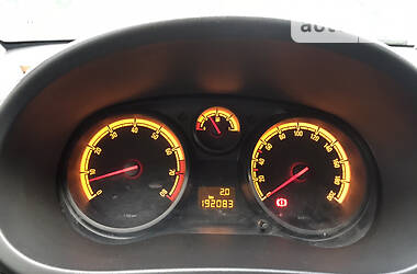 Хетчбек Opel Corsa 2012 в 