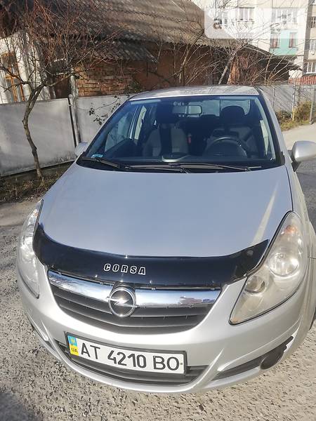 Седан Opel Corsa 2006 в Івано-Франківську