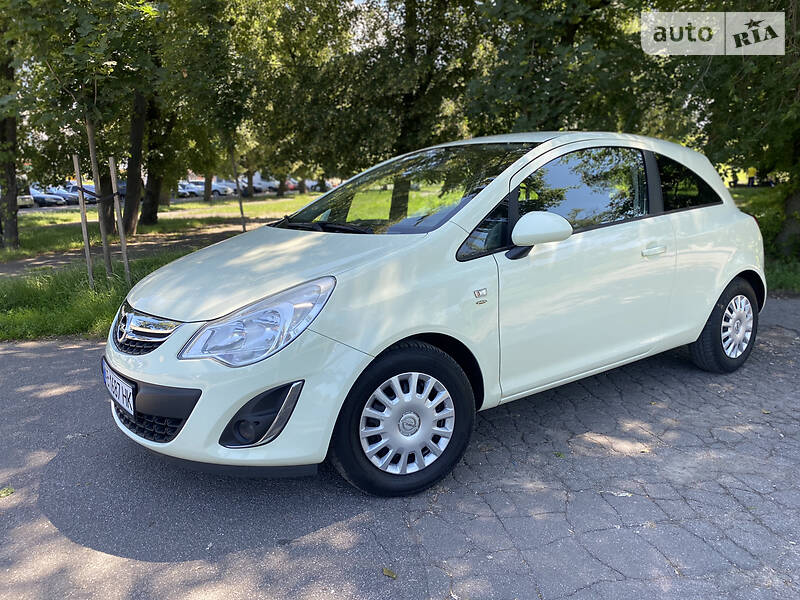 Хетчбек Opel Corsa 2011 в Вінниці