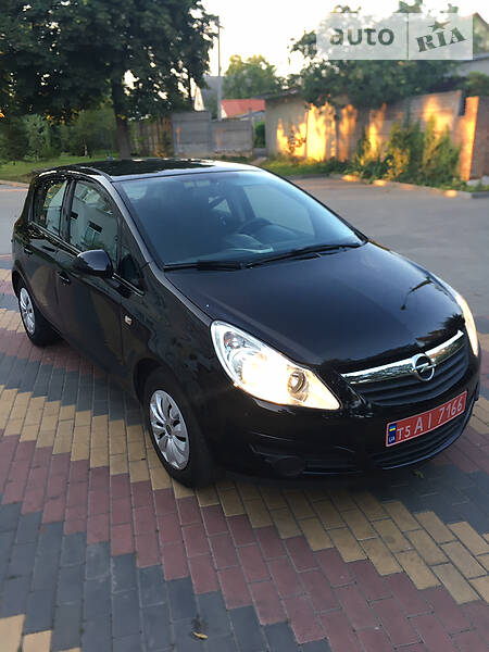 Хэтчбек Opel Corsa 2008 в Луцке