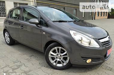 Хэтчбек Opel Corsa 2010 в Луцке