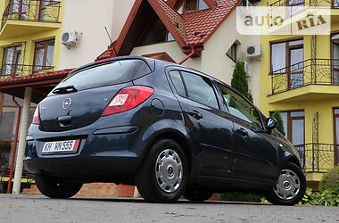 Хетчбек Opel Corsa 2007 в 
