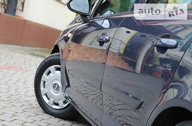 Хетчбек Opel Corsa 2007 в 
