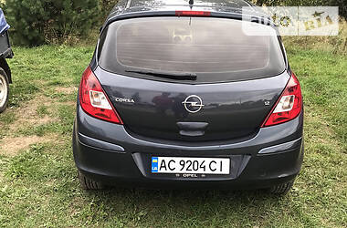 Хэтчбек Opel Corsa 2007 в Любешове