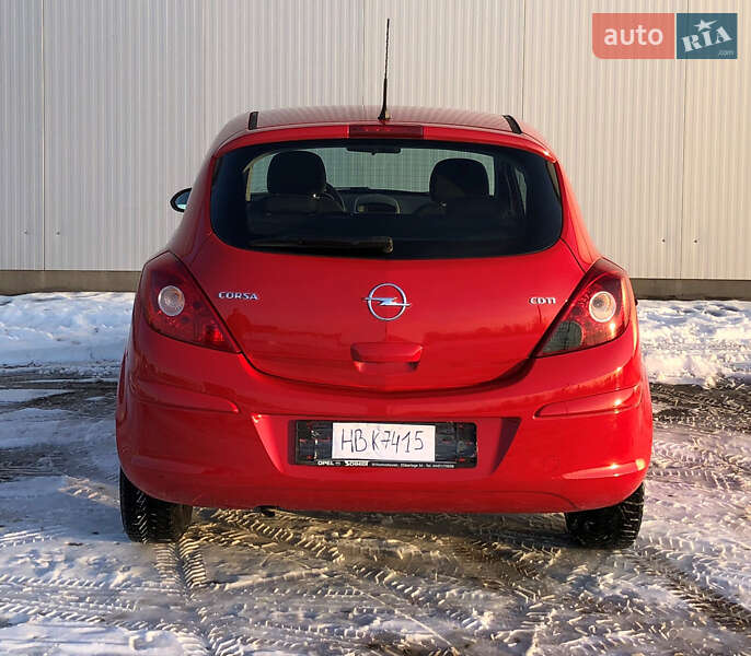 Хэтчбек Opel Corsa 2006 в Ковеле