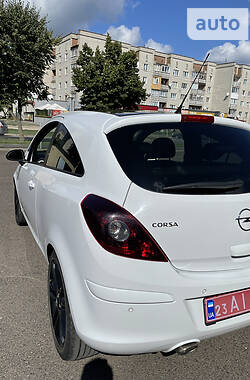 Хетчбек Opel Corsa 2010 в Ковелі