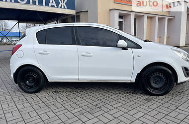 Хэтчбек Opel Corsa 2011 в Запорожье