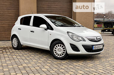 Хэтчбек Opel Corsa 2014 в 