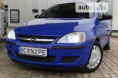 Хэтчбек Opel Corsa 2006 в Дрогобыче