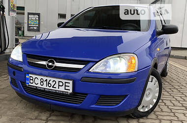 Хэтчбек Opel Corsa 2006 в Дрогобыче