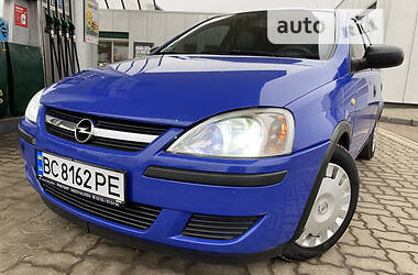 Хэтчбек Opel Corsa 2006 в Дрогобыче