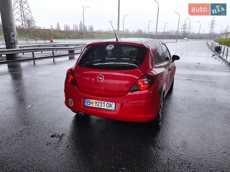 Хетчбек Opel Corsa 2011 в Одесі фото 4 Хетчбек Opel Corsa 2011 в Одесі