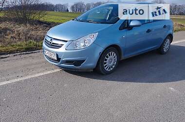 Хэтчбек Opel Corsa 2009 в Городке