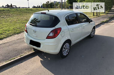 Хетчбек Opel Corsa 2013 в Вінниці