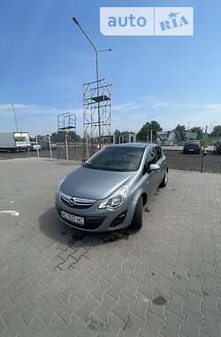 Opel Corsa 2012 Opel Corsa 2012