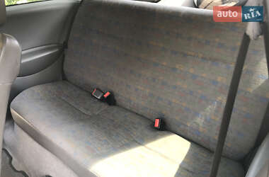 Хетчбек Opel Corsa 2001 в Сваляві