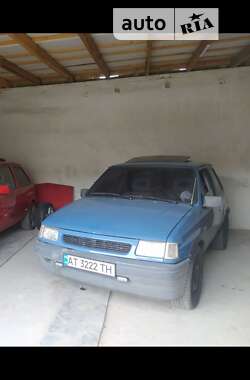 Хэтчбек Opel Corsa 1991 в 