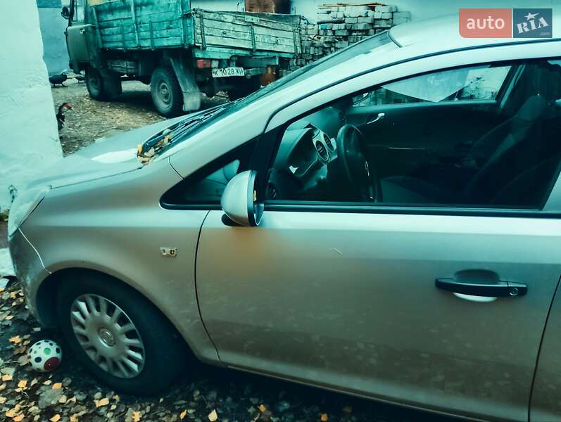 Хетчбек Opel Corsa 2009 в Коростені