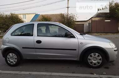 Хэтчбек Opel Corsa 2003 в Днепре