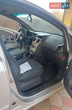 Хэтчбек Opel Corsa 2007 в 
