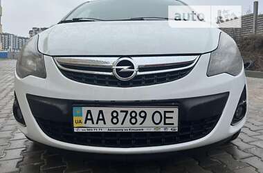 Хетчбек Opel Corsa 2013 в Києві