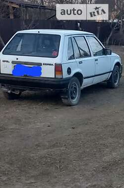 Хэтчбек Opel Corsa 1988 в Коломые