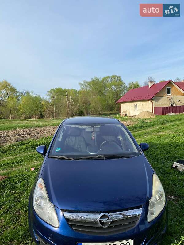 Opel Corsa 2009