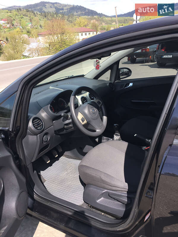 Хетчбек Opel Corsa 2009 в Турці фото 12 Хетчбек Opel Corsa 2009 в Турці