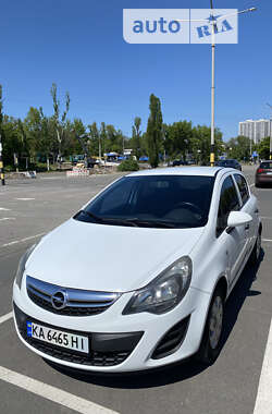 Хетчбек Opel Corsa 2014 в 