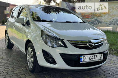 Хэтчбек Opel Corsa 2013 в Ровно