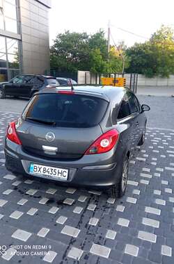 Хэтчбек Opel Corsa 2010 в Шепетовке