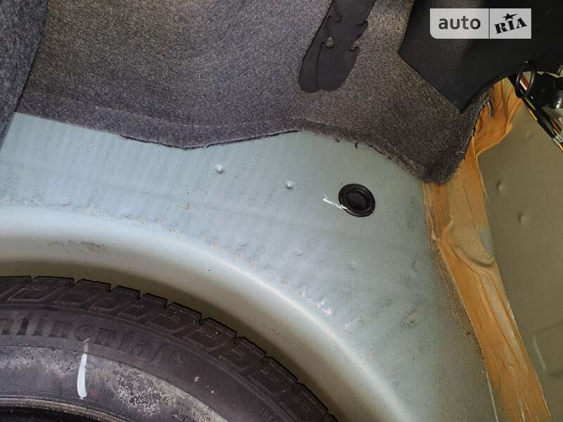 Хэтчбек Opel Corsa 2002 в Полтаве