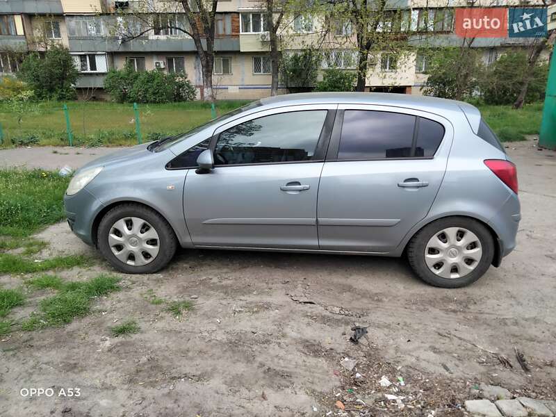 Хетчбек Opel Corsa 2007 в Києві