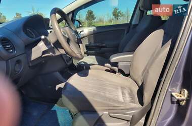 Хэтчбек Opel Corsa 2007 в 