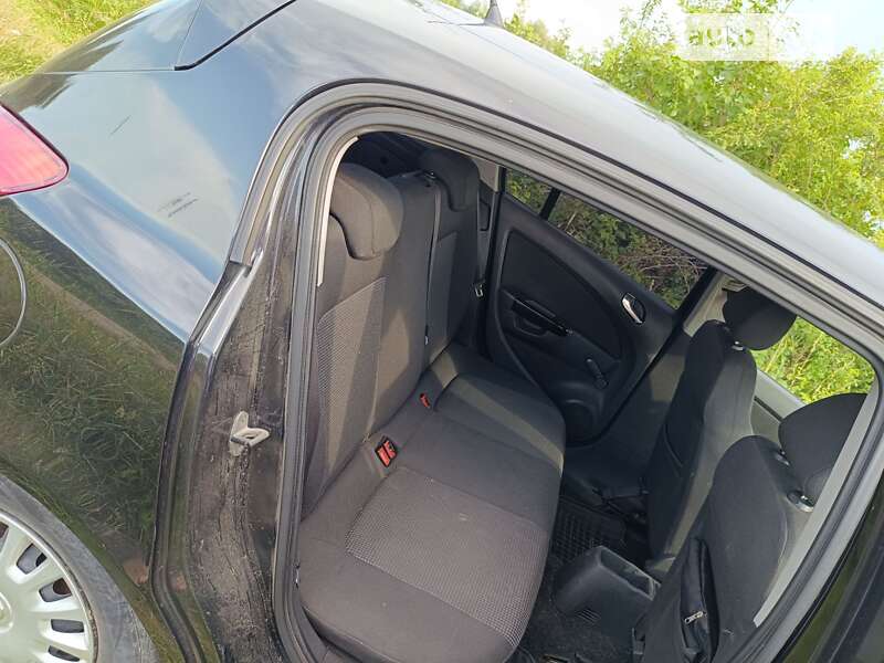 Хетчбек Opel Corsa 2009 в Калуші