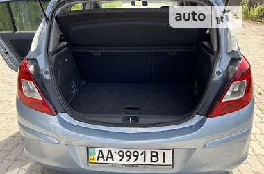 Хэтчбек Opel Corsa 2007 в Львове