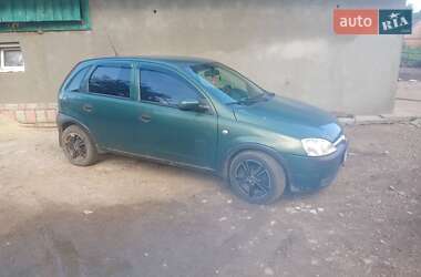 Хэтчбек Opel Corsa 2003 в Самборе